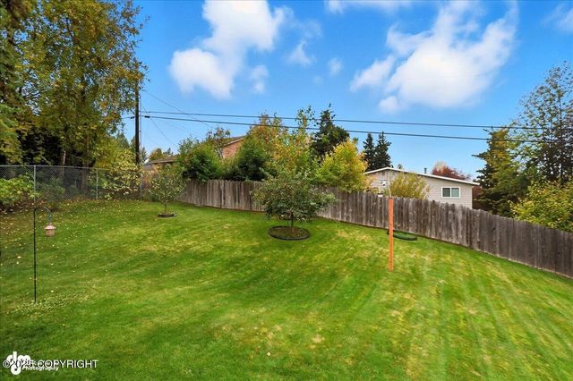 334 Fern Lane, Anchorage, AK 99504