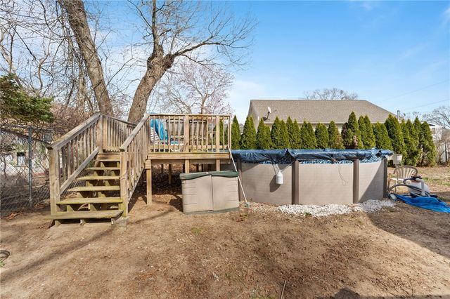 75 Northup Street, Warwick, RI 02889