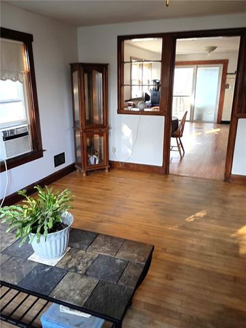 75 Northup Street, Warwick, RI 02889