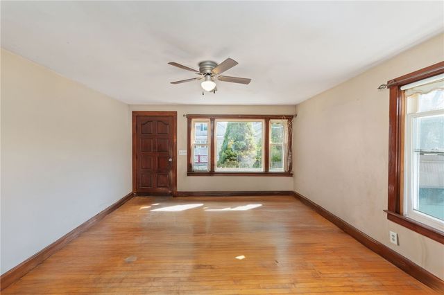 75 Northup Street, Warwick, RI 02889