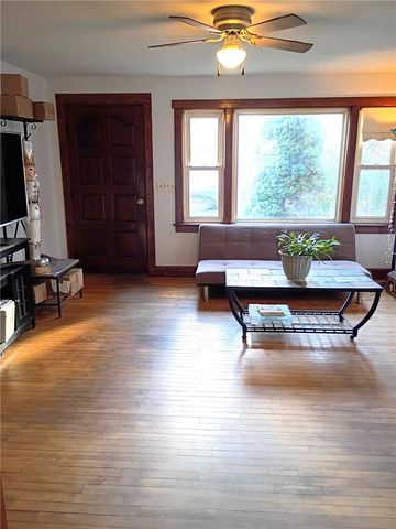 75 Northup Street, Warwick, RI 02889