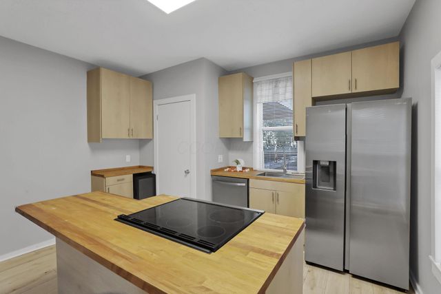 83 Belvidere Avenue, Columbus, OH 43223