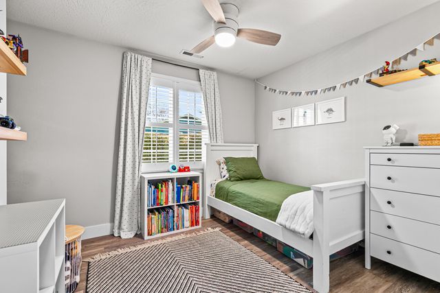 981 Garden Springs Circle, Medford, OR 97504