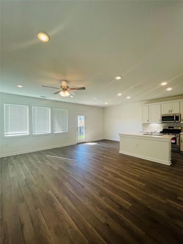 7201 Grenadine Bloom BND A, Del Valle, TX 78617