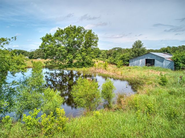 355370 E 970 Road, Sparks, OK 74869