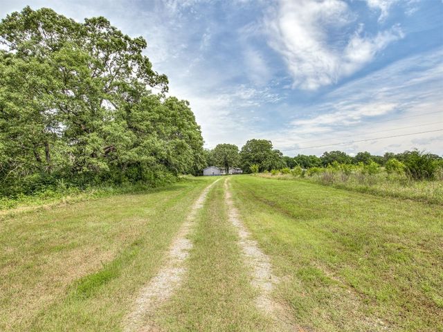355370 E 970 Road, Sparks, OK 74869