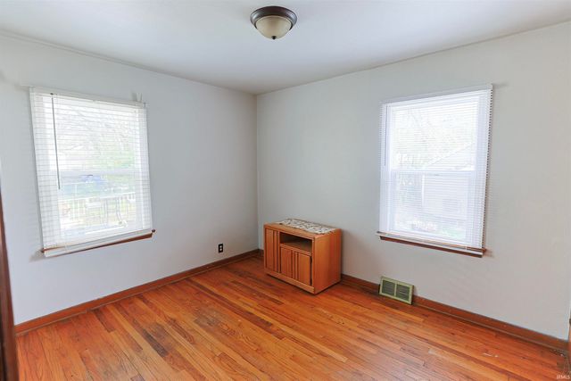 1850 Johnson Street, South Bend, IN 46628