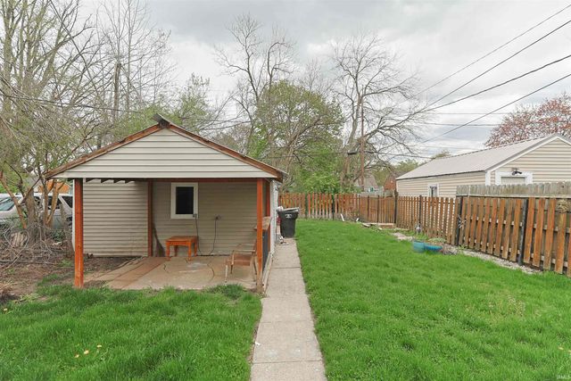 1850 Johnson Street, South Bend, IN 46628
