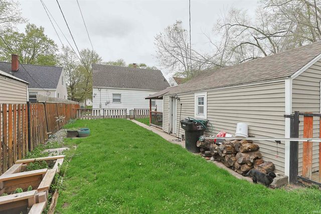 1850 Johnson Street, South Bend, IN 46628