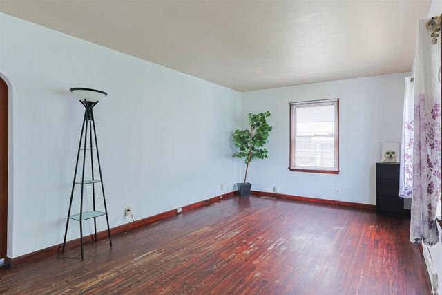 1850 Johnson Street, South Bend, IN 46628
