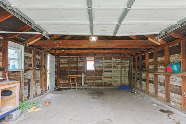 1850 Johnson Street, South Bend, IN 46628