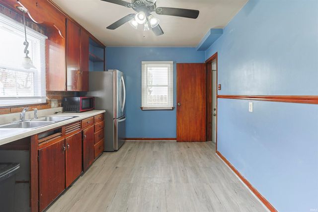 1850 Johnson Street, South Bend, IN 46628