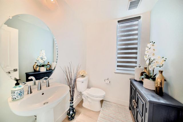 2931 Granger St, Tracy, CA 95377