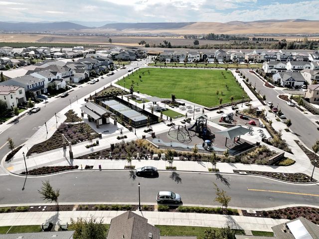 2931 Granger St, Tracy, CA 95377