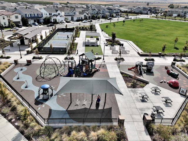 2931 Granger St, Tracy, CA 95377