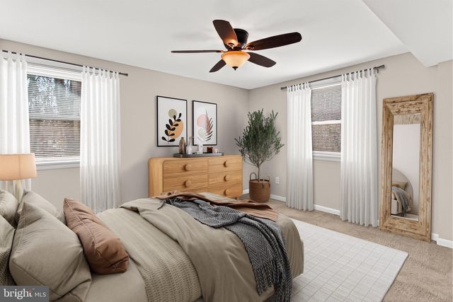 5236 AMPTHILL DR, Alexandria, VA 22312