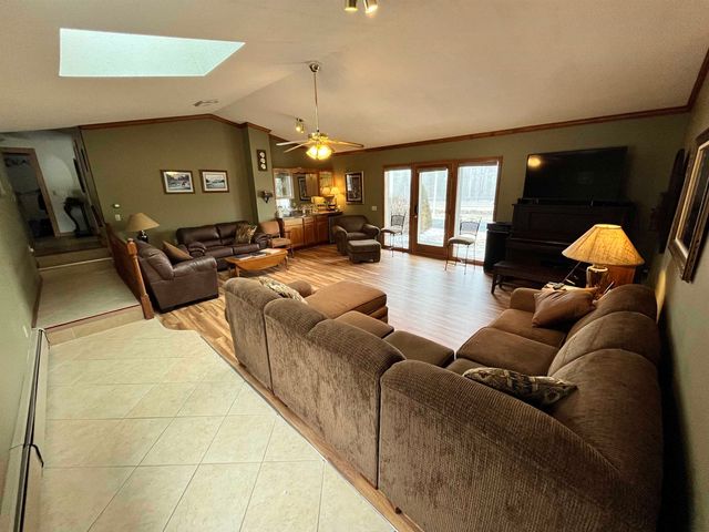 1174 Presidential Highway, Randolph, NH 03593