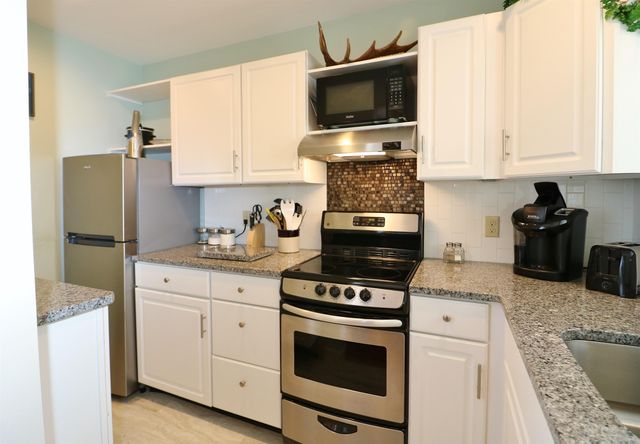 1174 Presidential Highway, Randolph, NH 03593