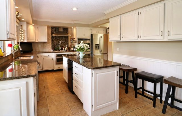 1174 Presidential Highway, Randolph, NH 03593