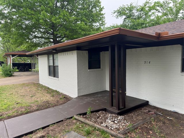 914 W Hunt Street, Sherman, TX 75092