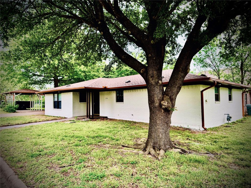 914 W Hunt Street, Sherman, TX 75092