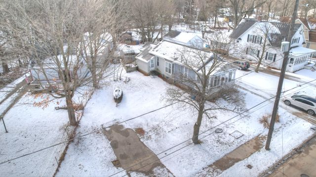 1389 W Laketon Avenue, Muskegon City, MI 49441