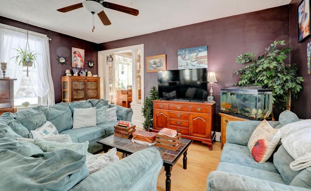 1389 W Laketon Avenue, Muskegon City, MI 49441