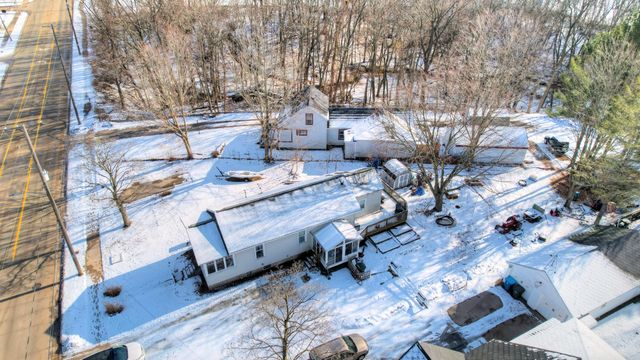 1389 W Laketon Avenue, Muskegon City, MI 49441