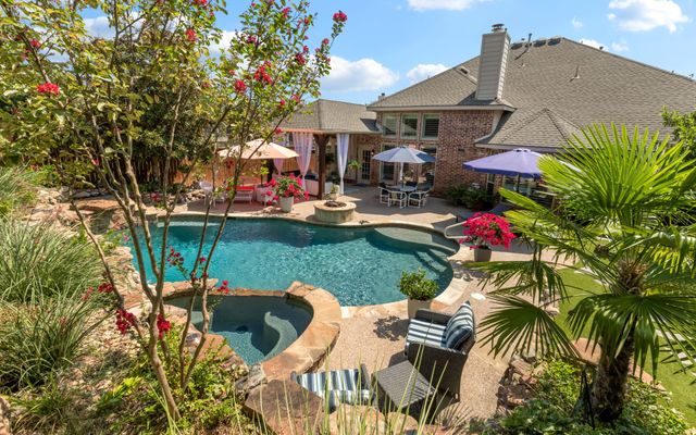 1708 Chessington Lane, Mckinney, TX 75072