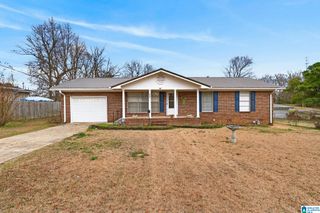 607 7TH AVENUE, Pleasant Grove, AL 35127