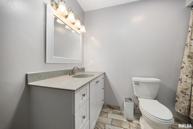 334 PINECREST Drive, Germantown Hills, IL 61548