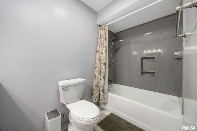 334 PINECREST Drive, Germantown Hills, IL 61548