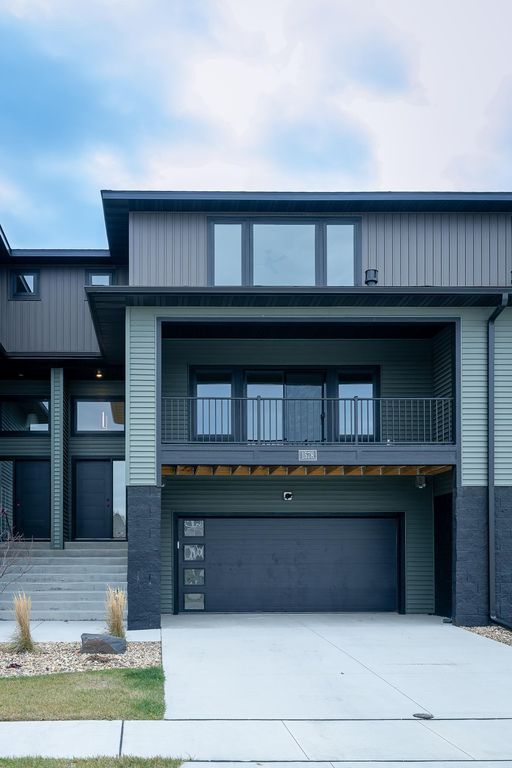 1574 Brandt Drive NE, Byron, MN 55920