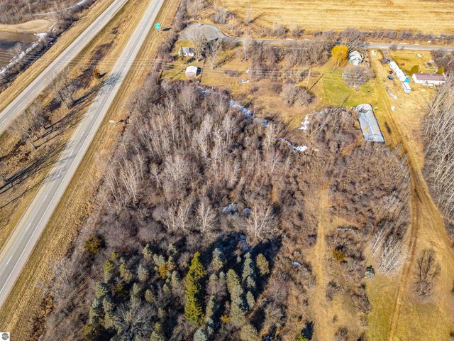 5510 E Remus Road, Mt Pleasant, MI 48858