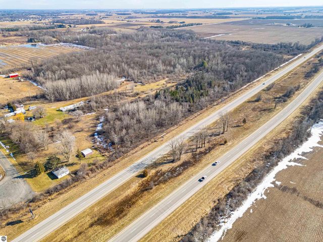 5510 E Remus Road, Mt Pleasant, MI 48858