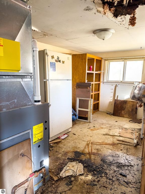 Image 39 of property listing at 5510 E Remus Road, Mt Pleasant, MI 48858