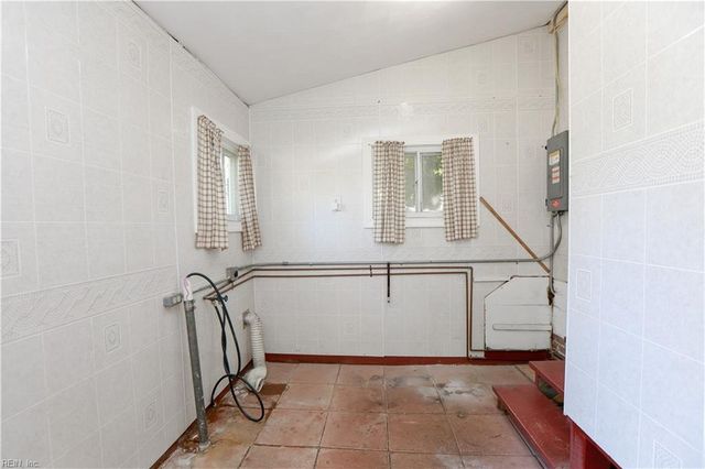 768 Mayfield AVE, Norfolk, VA 23518