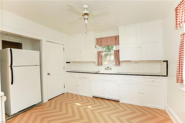 768 Mayfield AVE, Norfolk, VA 23518