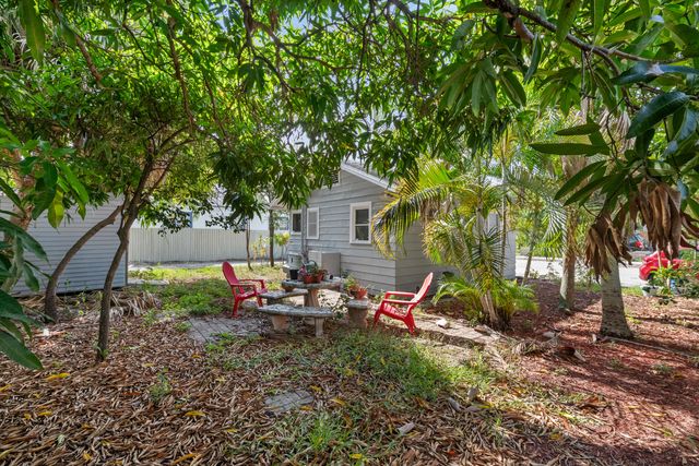 612 3rd Avenue S, Lake Worth Beach, FL 33460