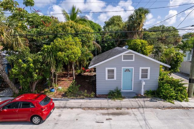 612 3rd Avenue S, Lake Worth Beach, FL 33460