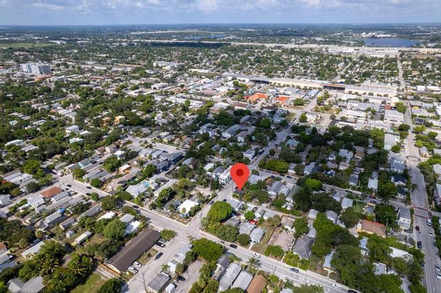 612 3rd Avenue S, Lake Worth Beach, FL 33460