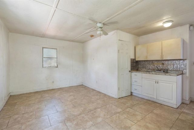 612 3rd Avenue S, Lake Worth Beach, FL 33460