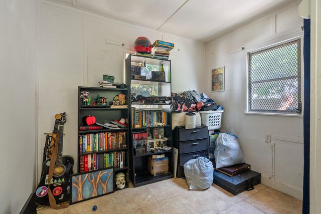 612 3rd Avenue S, Lake Worth Beach, FL 33460