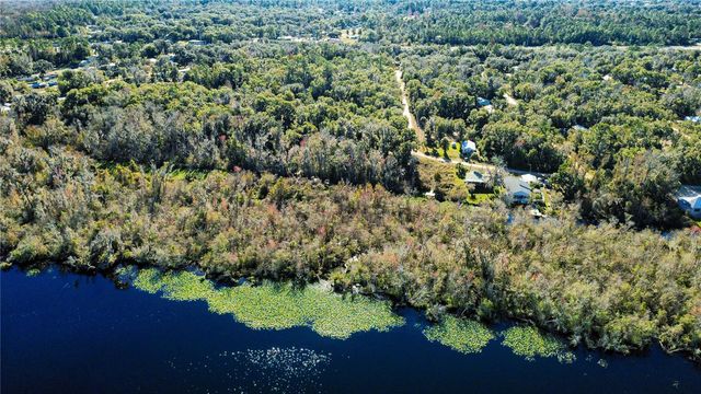 110 LEEWARD ROAD, Satsuma, FL 32189