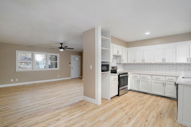 2329 S Clay Avenue, Springfield, MO 65807