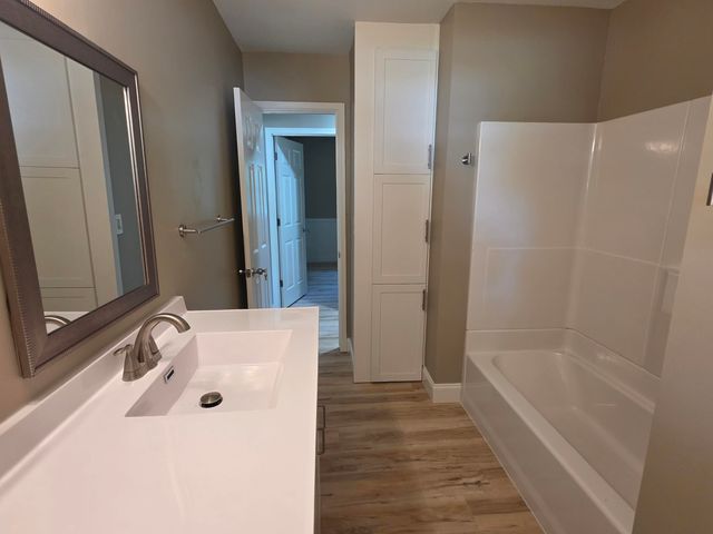 2329 S Clay Avenue, Springfield, MO 65807