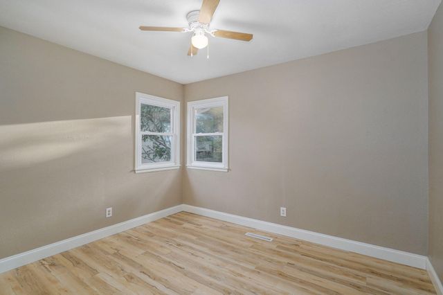 2329 S Clay Avenue, Springfield, MO 65807