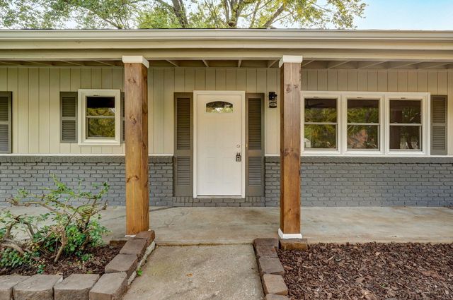 2329 S Clay Avenue, Springfield, MO 65807