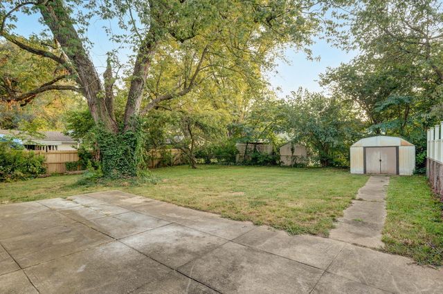 2329 S Clay Avenue, Springfield, MO 65807