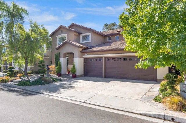 17 Roadrunner Court, Trabuco Canyon, CA 92679